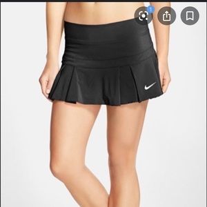 🖤 Nike Pleated Skirt 🖤